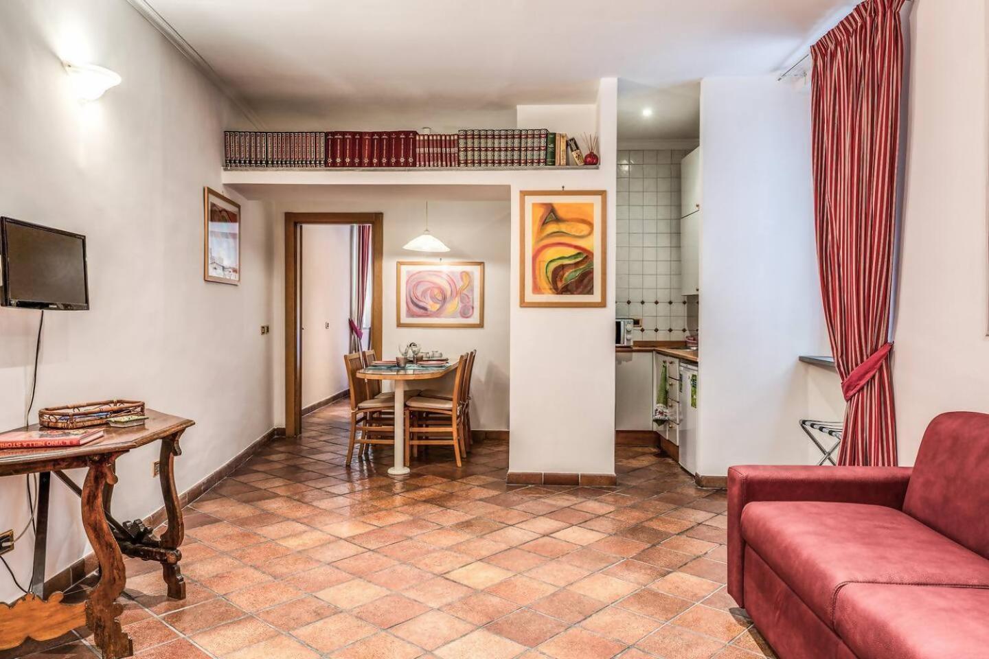 Cozy Flat In Trevi Fountain Apartamento *